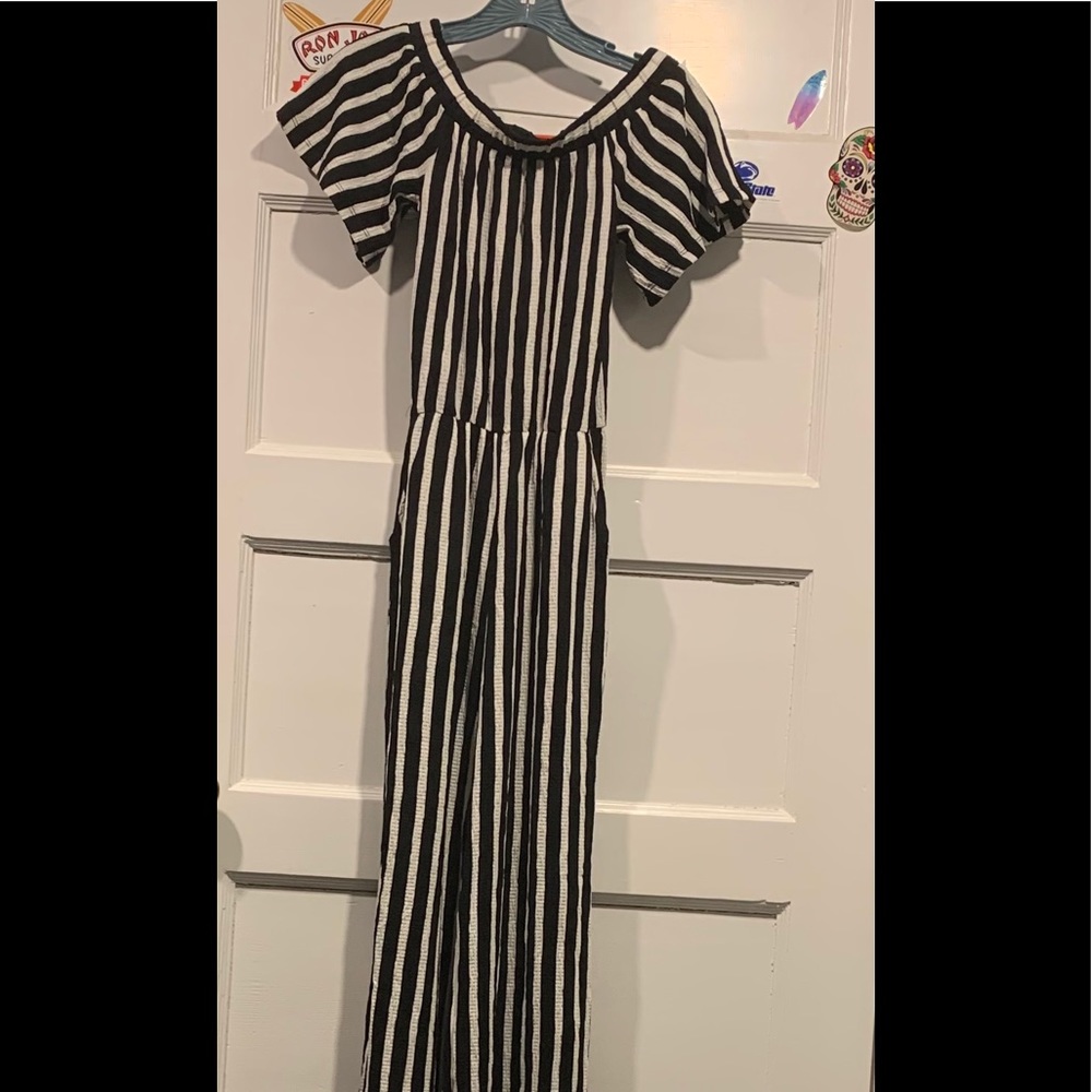 Love Tree stretchy pants jumpsuit Small